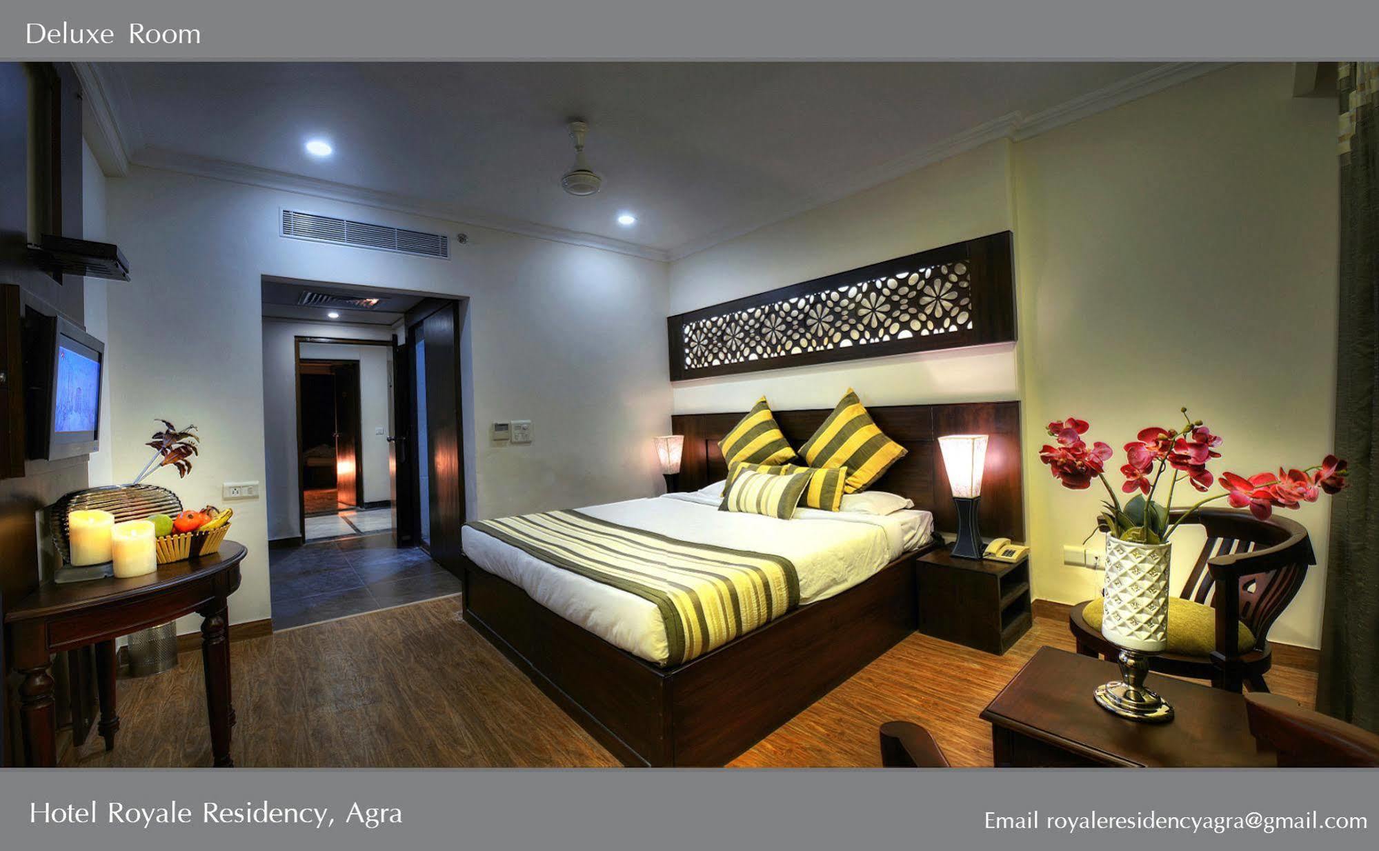 Royale Sarovar Portico Agra Agra  Exterior foto